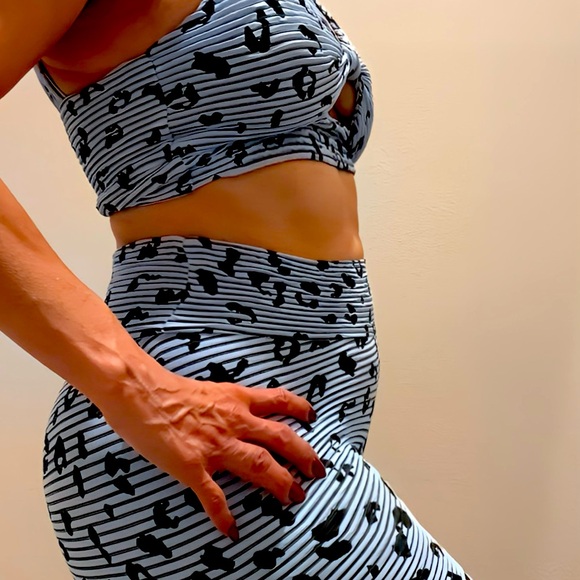 Samba Stripe Two Piece Set - Picture 3 of 9